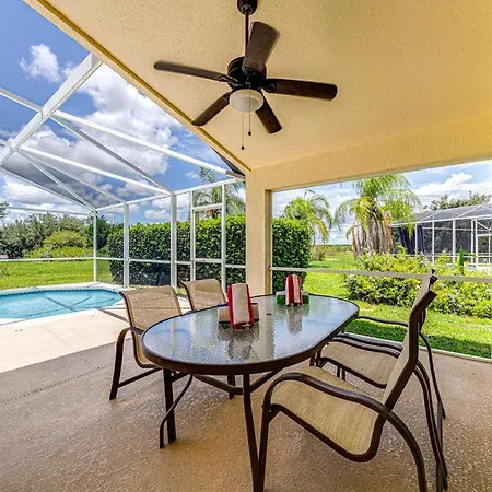638 - Beautiful Villa Highlands Reserve Newly Modernized 4 Bedrooms With Pool